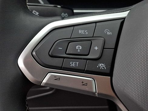 Used 2022 Volkswagen Tiguan S AWD/4WD image 16