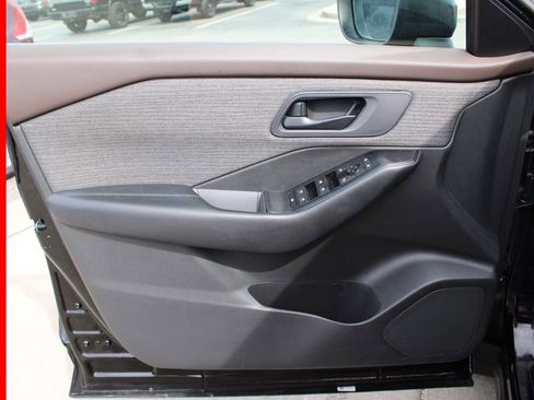 Certified 2023 Nissan Rogue S AWD/4WD image 18
