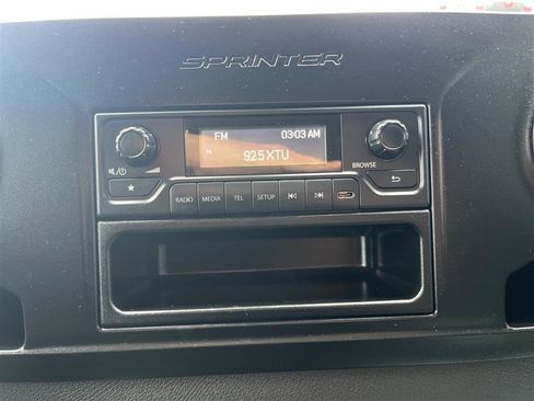 Used 2023 Mercedes-Benz Sprinter 2500 image 13