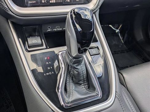 Used 2025 Subaru Outback Touring XT image 12