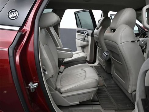 Used 2017 Buick Enclave Leather w/ Trailering Package image 16