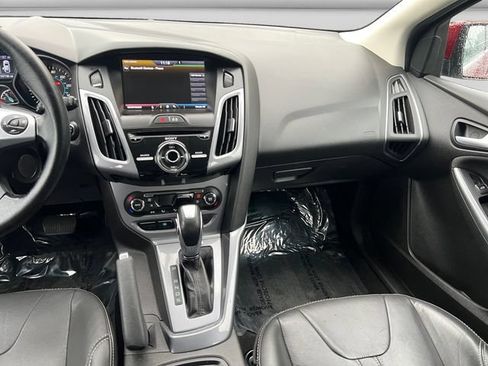 Used 2014 Ford Focus Titanium FWD image 15
