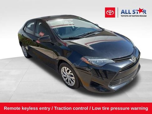 Used 2019 Toyota Corolla LE image 1