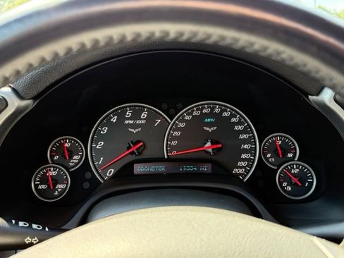 Used 2007 Chevrolet Corvette Convertible w/ Preferred Equipment Group RWD image 17