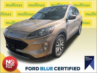 Used 2020 Ford Escape Titanium video 1