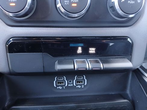 Used 2023 RAM 1500 Big Horn AWD/4WD image 20