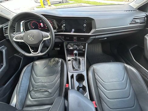 Used 2023 Volkswagen Jetta SEL FWD image 10