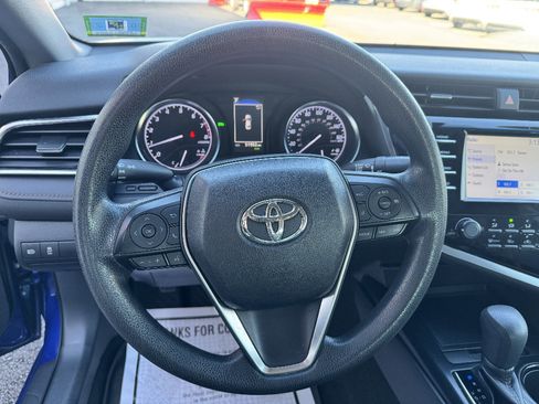 Used 2018 Toyota Camry LE w/ Convenience Package image 13