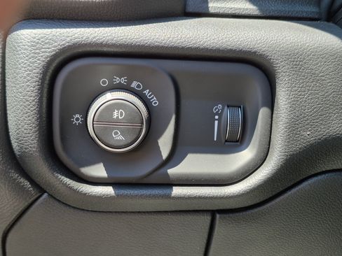 New 2026 RAM 3500 Tradesman AWD/4WD image 9