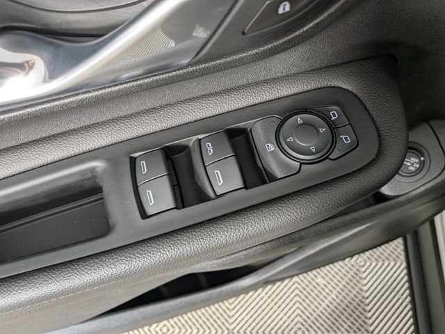 Used 2019 GMC Terrain SLT w/ Preferred Package AWD/4WD image 15