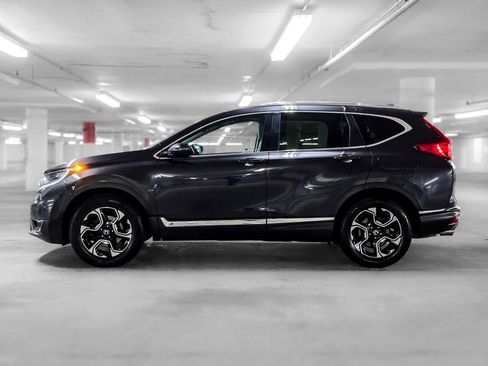 Used 2017 Honda CR-V Touring image 13