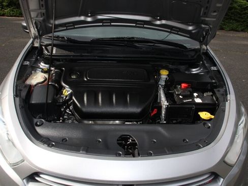 Used 2016 Dodge Dart SE FWD image 18