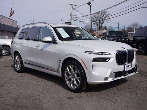 Used 2023 BMW X7 xDrive40i w/ Premium Package image 59