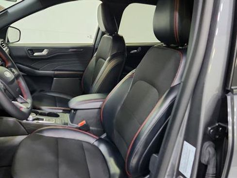 Used 2025 Ford Escape ST-Line image 12