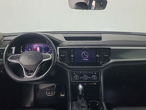 Used 2022 Volkswagen Atlas SEL R-Line image 21