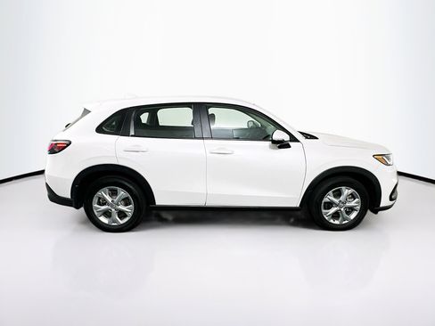 Used 2025 Honda HR-V LX image 10
