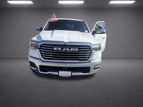 Used 2025 RAM 1500 Laramie AWD/4WD image 35