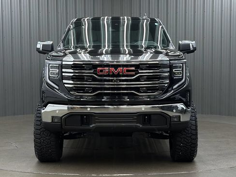 Used 2026 GMC Sierra 1500 SLT w/ SLT Premium Plus Package AWD/4WD image 8