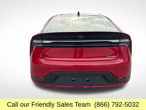 New 2026 Toyota Prius Plug-In Hybrid image 5