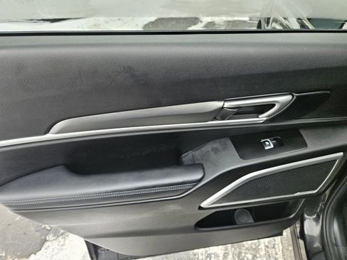 Used 2022 Kia Telluride S image 18