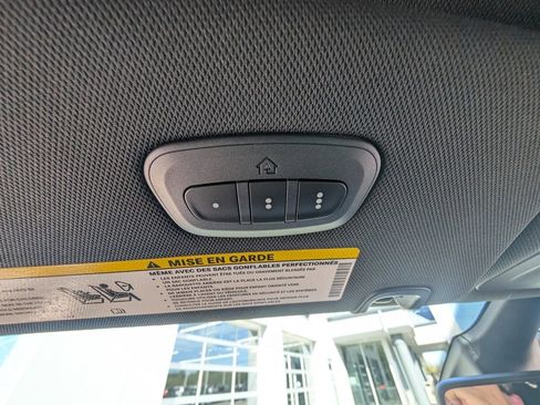 New 2026 Chrysler Pacifica Select w/ S Appearance Package image 36