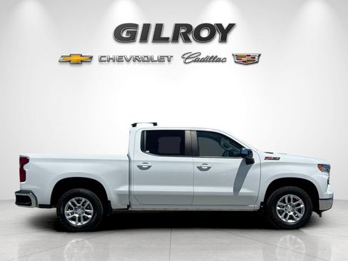 Used 2024 Chevrolet Silverado 1500 LT w/ Z71 Off-Road Package AWD/4WD image 2