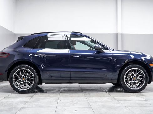 Used 2018 Porsche Macan S image 3