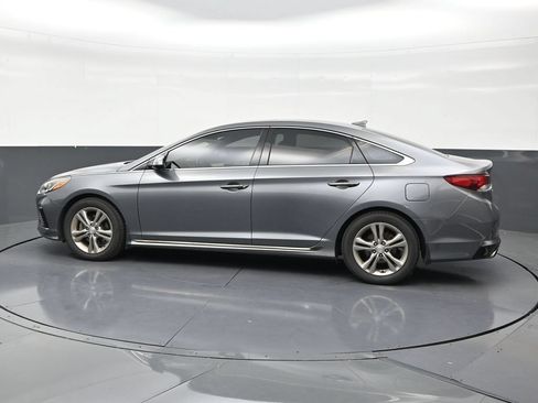 Used 2019 Hyundai Sonata Sport FWD image 2