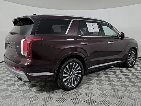 Used 2023 Hyundai Palisade Calligraphy image 5