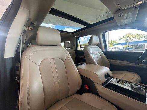 Used 2023 Ford Expedition Max Limited image 30
