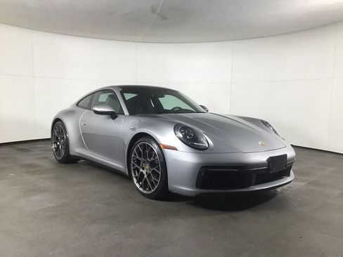 Certified 2021 Porsche 911 Carrera 4 AWD/4WD image 9