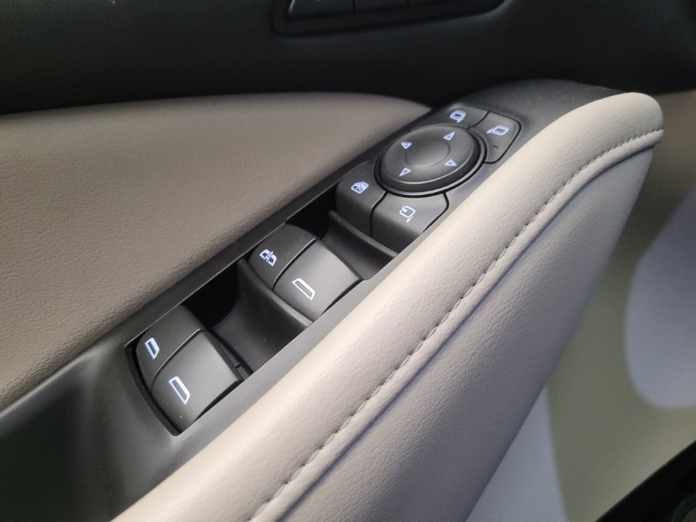 Used 2020 Buick Enclave Premium w/ Sun and Sites Package FWD image 27