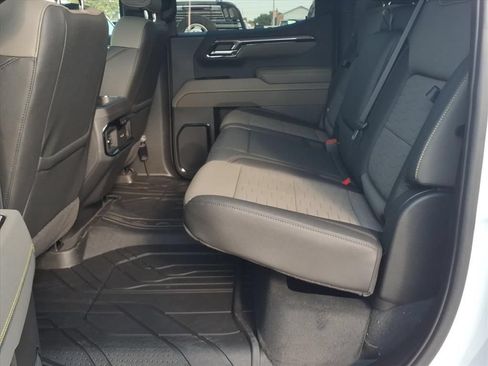 New 2026 Chevrolet Silverado 1500 ZR2 AWD/4WD image 18