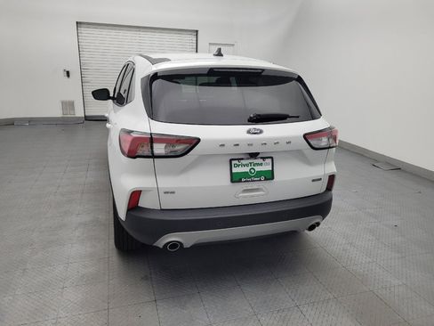 Used 2022 Ford Escape SE AWD/4WD image 6