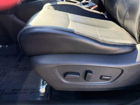 Used 2017 Nissan Rogue Sport SL image 47