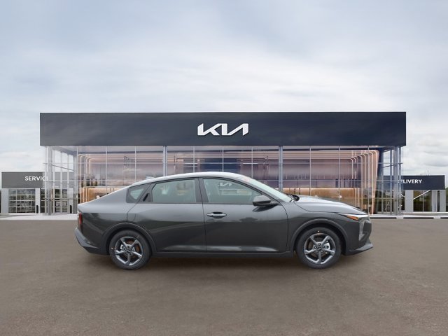 New 2026 Kia K4 FWD image 2
