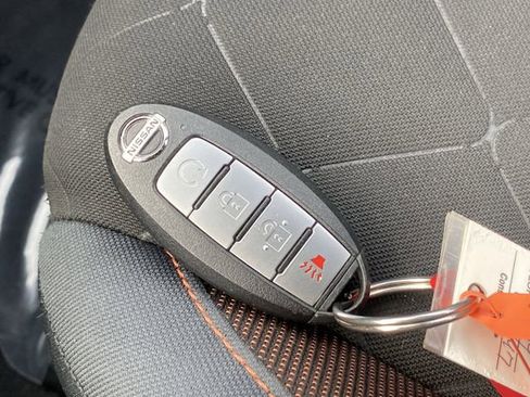 Used 2020 Nissan Kicks SR w/ Exterior Package image 16