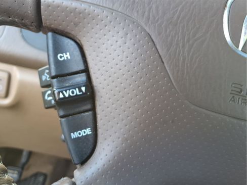 Used 2005 Acura MDX Touring image 19