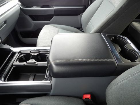 Used 2024 Ford F350 XLT w/ FX4 Off-Road Package image 26