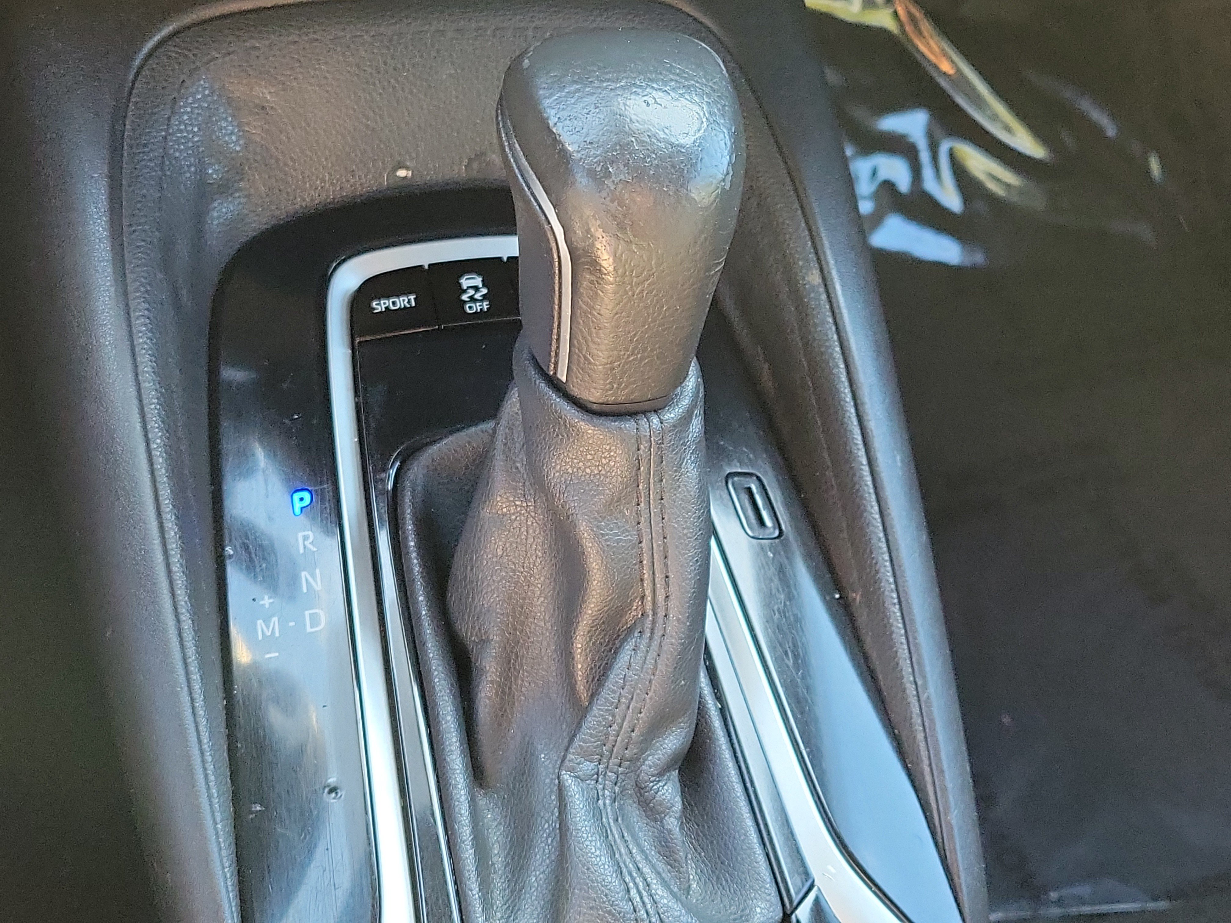 Used 2020 Toyota Corolla SE FWD image 31