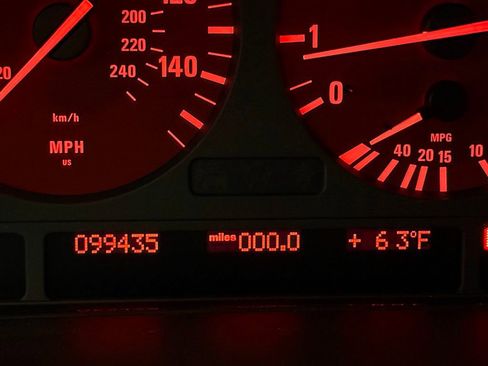 Used 2000 BMW 540i Sedan image 65