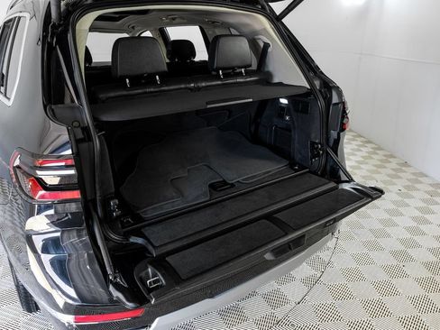 Used 2024 BMW X7 xDrive40i AWD/4WD image 73