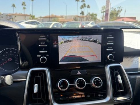 Used 2022 Kia Sorento LX FWD image 20