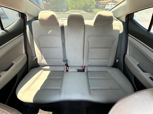 Used 2019 Hyundai Elantra Value Edition image 19
