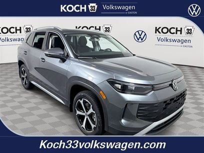 New 2025 Volkswagen Tiguan SE