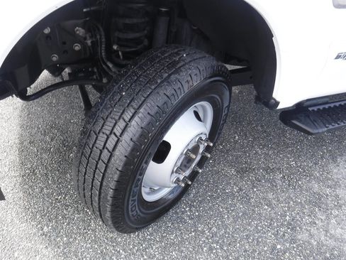 Used 2022 Ford F350 XL w/ Power Equipment Group AWD/4WD image 26