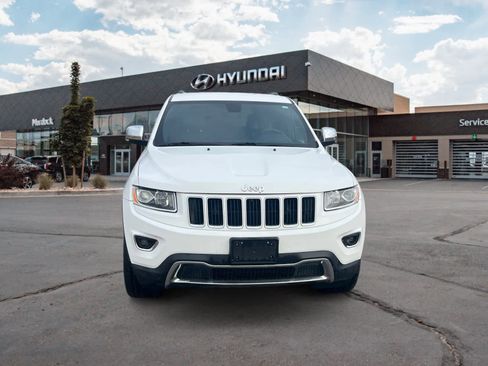 Used 2015 Jeep Grand Cherokee Limited w/ Trailer Tow Group IV image 8