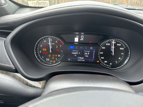 Used 2020 Cadillac XT4 Premium Luxury image 21