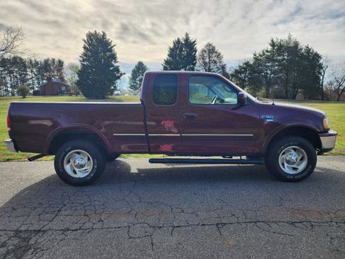 Used 1998 Ford F150 XLT image 5