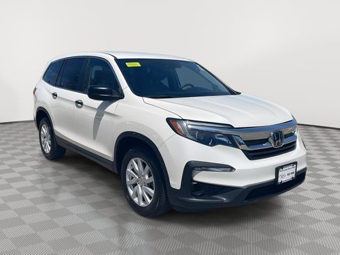 Used 2019 Honda Pilot LX image 3